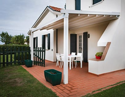 Modern pergola with a Retractable Pergola Cover